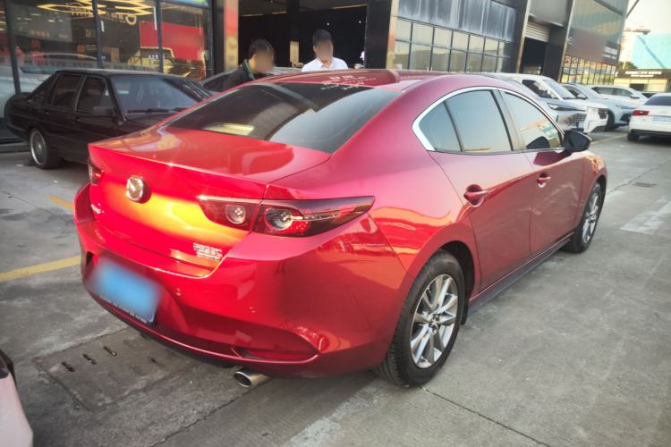 Used Mazda Mazda 3 Axela 2020 1.5L Automatic Luxury Version