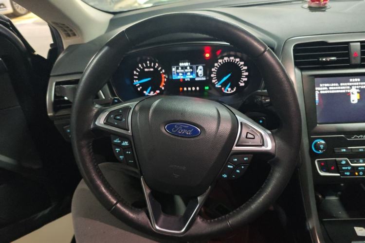 Used Ford Mondeo 2018 EcoBoost 180 Smart Control Fashion Model China VI Standard