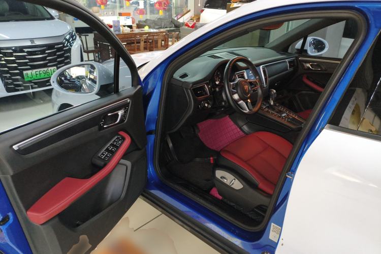 Used Porsche Macan 2017 Macan 2.0T
