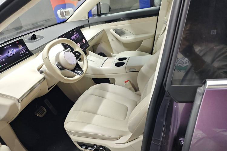 Used Hima Luxeed R7 2024 All-Electric 736 km Ultra
