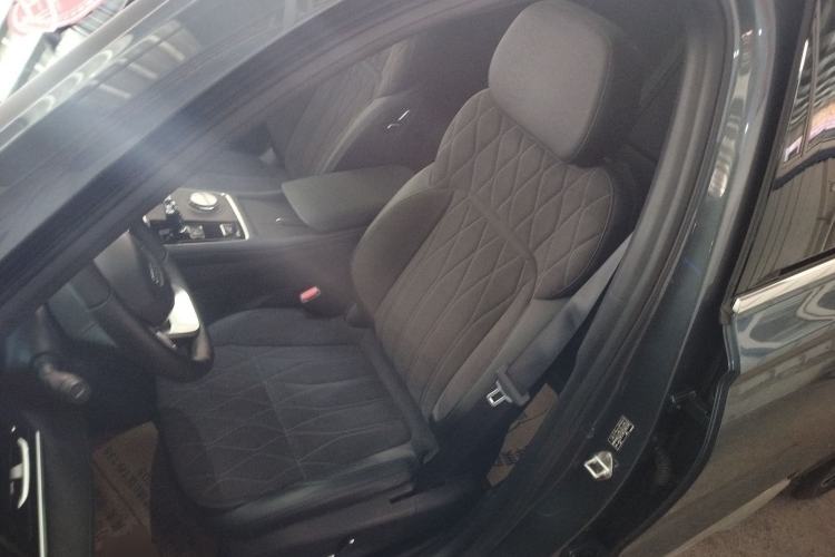 Used Geely Auto Monjaro L 2024 2.0TD High-Power Automatic Two-Wheel Drive Skyline Edition