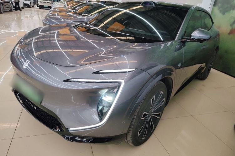 Used  07 2024 Max Extended-Range Edition
