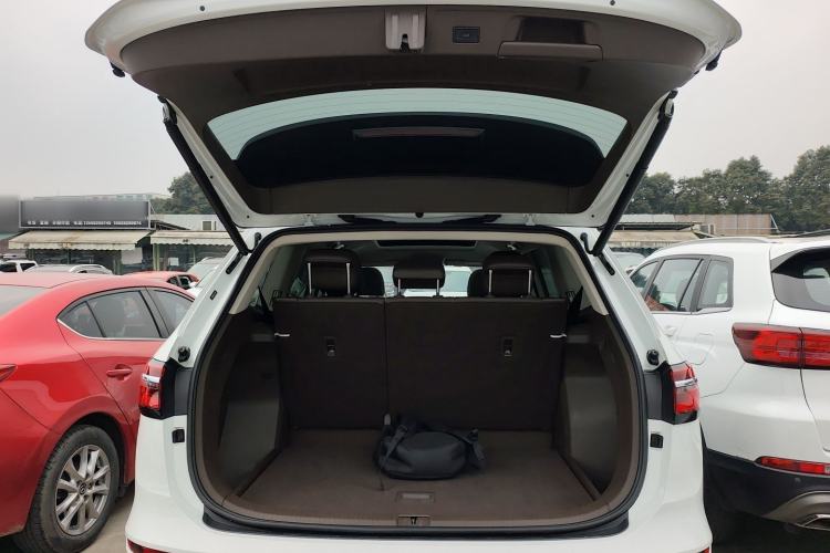 Used Volkswagen Viloran 2020 330TSI Luxury Edition