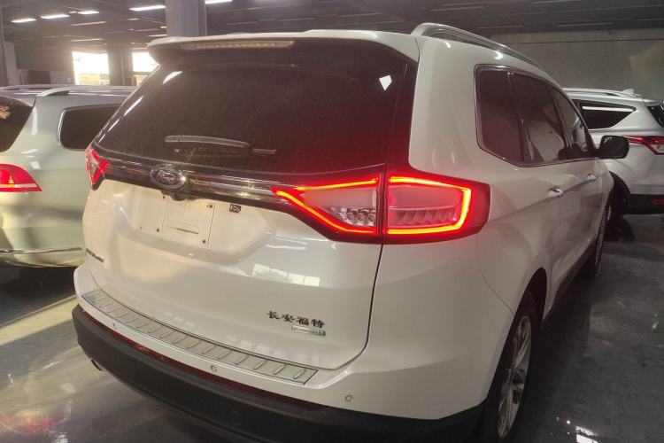 Used Ford Edge 2018 EcoBoost 245 Two-Wheel-Drive Titanium 7-Seater China VI Standard