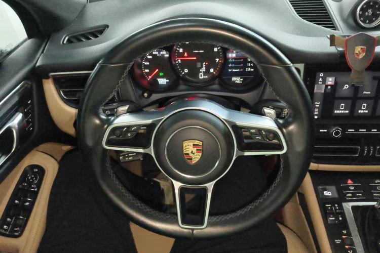 Used Porsche Macan 2018 Macan 2.0T
