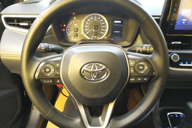 Used Toyota FRONTLANDER 2022 2.0L CVT Leading Edition
