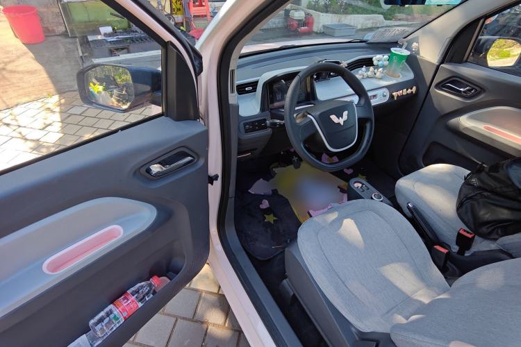 Used Wuling Hongguang MINIEV 2021 Macaron Premium Model – Lithium Iron Phosphate