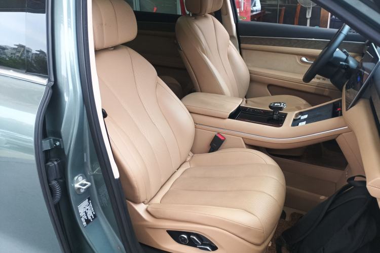 Used Hima AITO M7 2022 1.5T Four-Wheel Drive Flagship Edition
