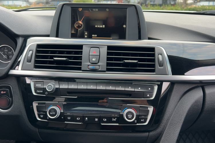 Used BMW 3 Series 2016 320Li Ambition Model