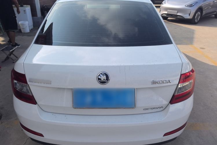 Used Skoda Octavia 2015 1.6L Automatic Eado Edition