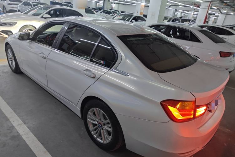 Used BMW 3 Series 2014 320Li Fashion Model
