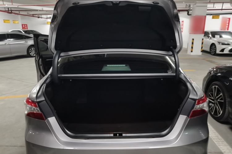 Used Toyota Camry 2021 2.5G Luxury Edition