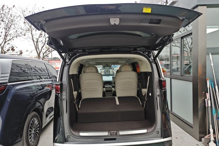 Used Denza D9 2024 DM-i 980 Four-Wheel Drive Flagship Model