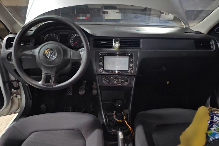 Used Volkswagen Santana 2013 1.4L Manual Fashion Edition