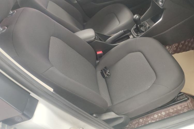 Used Volkswagen Jetta 2017 1.4L Manual Fashion Edition