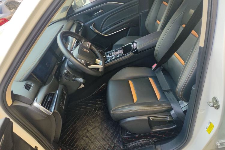 Used Bestune T77 2019 230 TID Automatic Prestige Version China V Emission Standard
