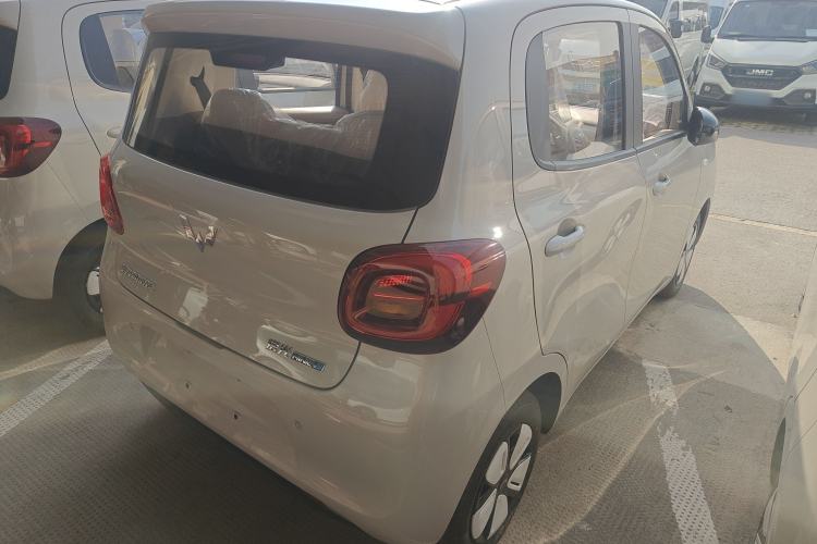 Used Wuling Hongguang MINIEV 2025 Four-Door Version Advanced Edition
