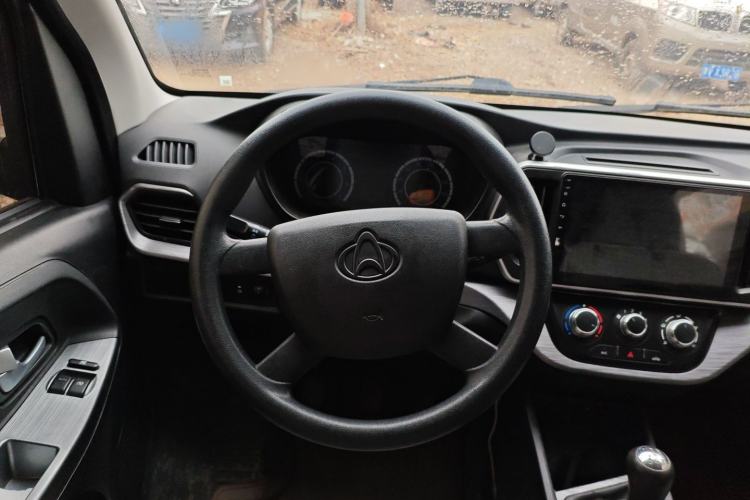 Used Chana Ruixing M60 2023 1.5L GDI Comfort-Class Passenger Vehicle 6/7 Seats