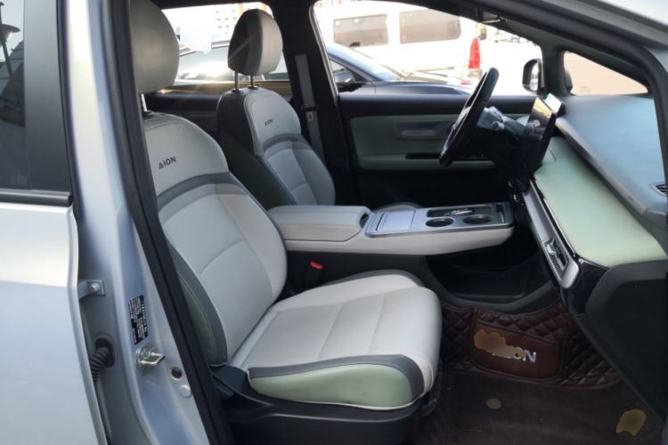 Used AION Y 2023 Younger Star Edition
