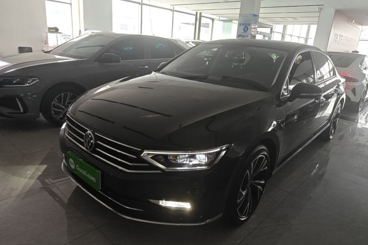 Used Volkswagen Magotan 2021 330TSI DSG 30th Anniversary Edition