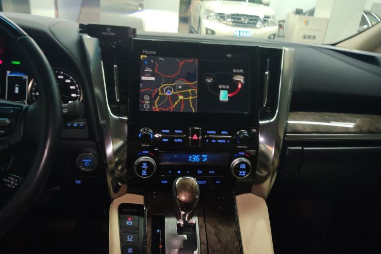 Used Toyota Vellfire 2021 Crown Dual-Engine 2.5L HV Prestige Edition
