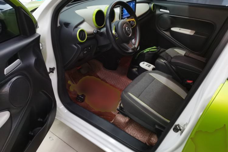 Used ORA Black Cat 2021 301 km Basic Version
