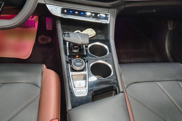 Used Changan Eado 2023 Changan Edition PLUS Blue Whale NE 1.4T GDI DCT Prestige Version
