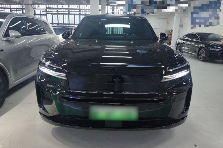 Used ONVO Luxeed L90 2025 Model—Max Six-Seater Version
