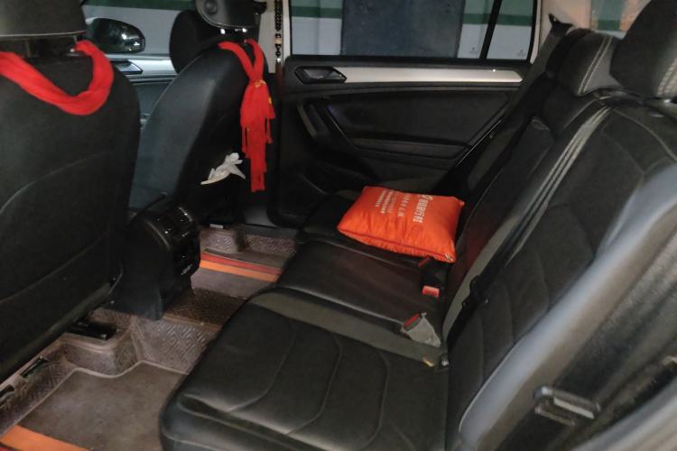 Used Volkswagen Tiguan L 2020 330TSI Automatic Two-Wheel Drive Smart Luxury Edition China VI Standard