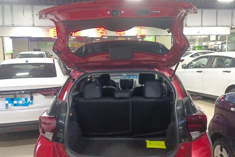 Used Toyota YARiS L 2020 X-Trail X 1.5L CVT Leading Edition
