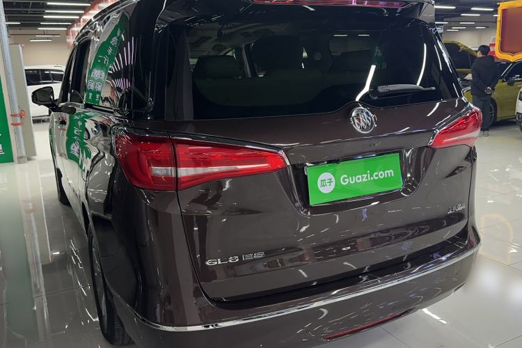 Used Buick GL8 2017 ES 28T Comfort Model China V Standard

