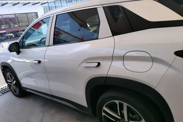 Used BYD Song L DM-i 2024 112 km Leading Edition
