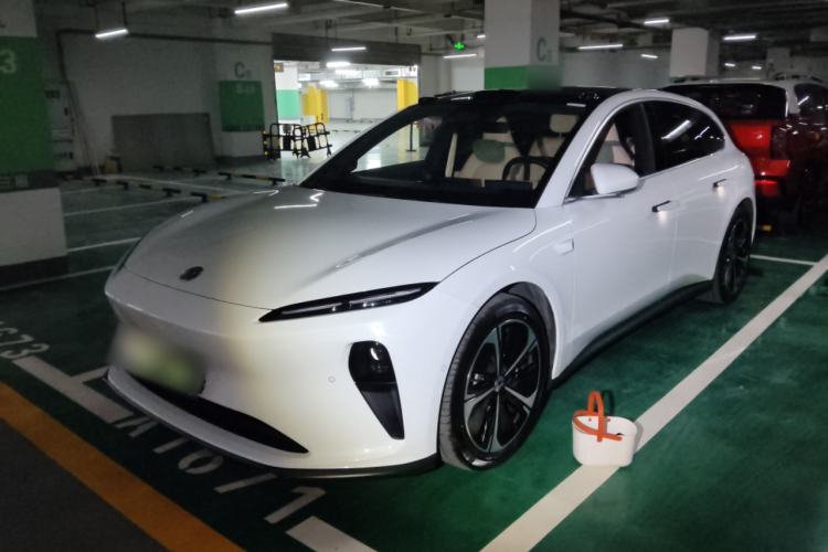 Used Nio ET5T 2023 75 kWh Touring