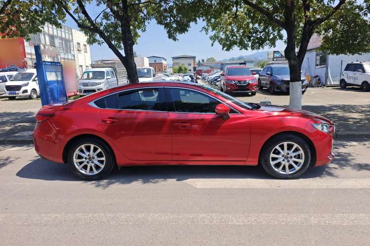 Used Mazda Atenza 2014 2.0L Blue Sky Luxury Edition
