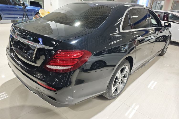 Used Mercedes-Benz E-Class 2016 E 200 L Sport Edition
