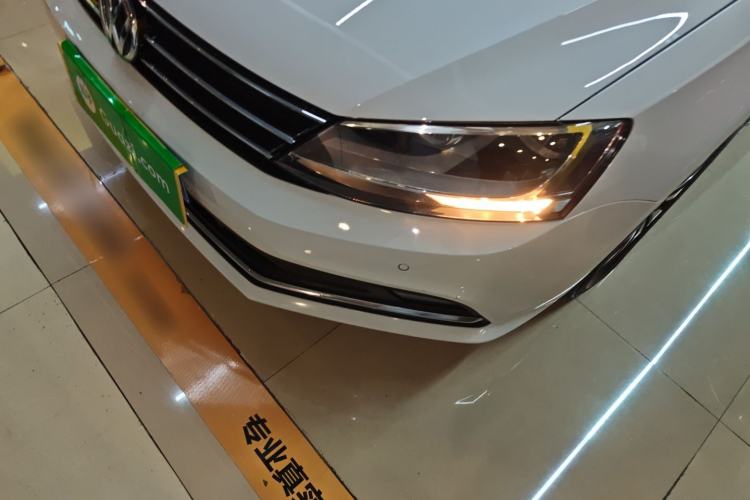 Used Volkswagen Sagitar 2018 180TSI DSG Prestige Edition
