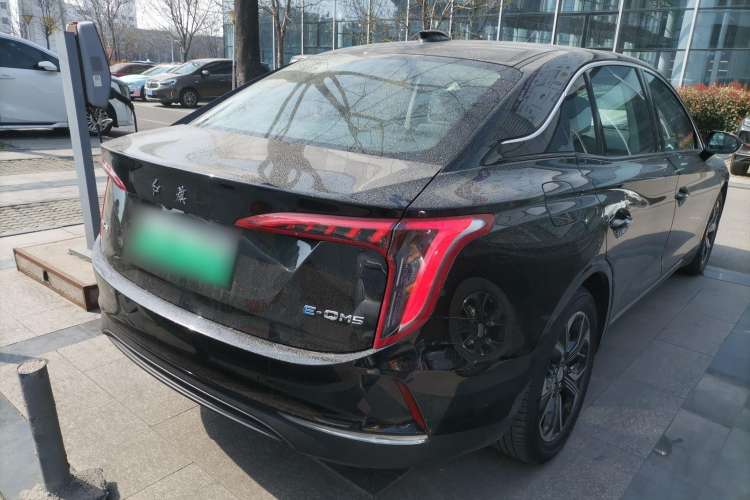 Used Hongqi E-QM5 2023 Revised Version Basic Travel Edition
