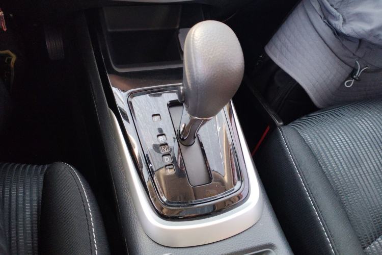 Used Nissan Tiida 2020 1.6L CVT Cool Edition
