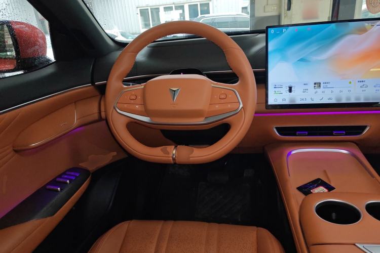 Used  S07 2024 215Max Range-Extended Version