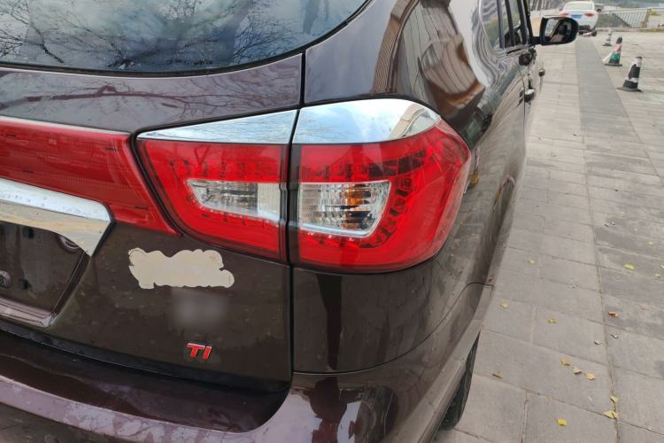 Used BYD S7 2015 1.5T Manual Luxury Model