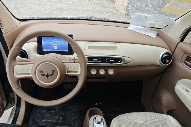 Used Wuling Hongguang MINIEV 2025 Four-Door Version Advanced Edition
