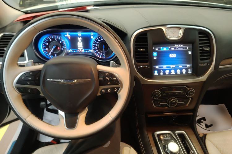 Used Chrysler 300C 2016 3.0L Supreme Edition