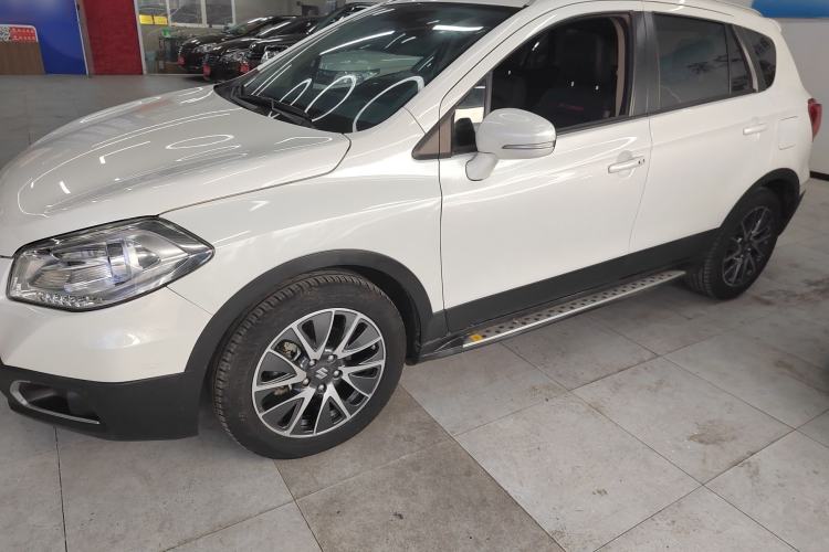 Used Suzuki S-Cross 2015 1.4T Manual Two-Wheel Drive Prestige Model