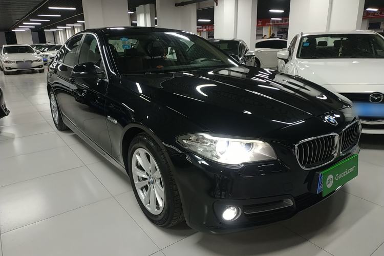 Used BMW 5 Series 2015 520i Elegant Edition
