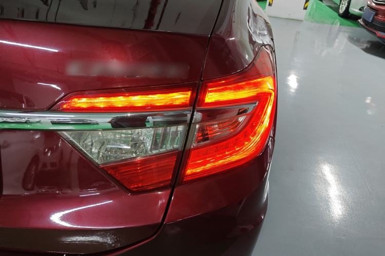 Used Honda Crider 2013 1.8L automatic comfort version
