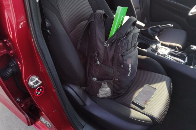 Used Mazda Mazda 3 Axela 2016 Hatchback 1.5L Automatic Luxury Model