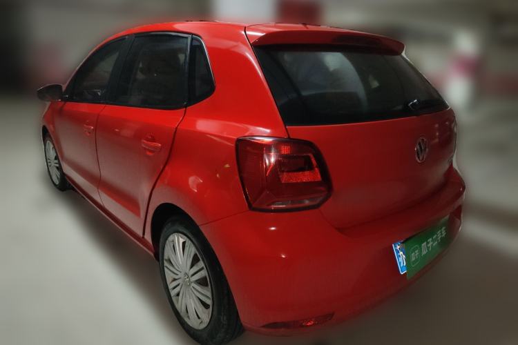 Used Volkswagen Polo 2016 1.6L Automatic Comfort Model