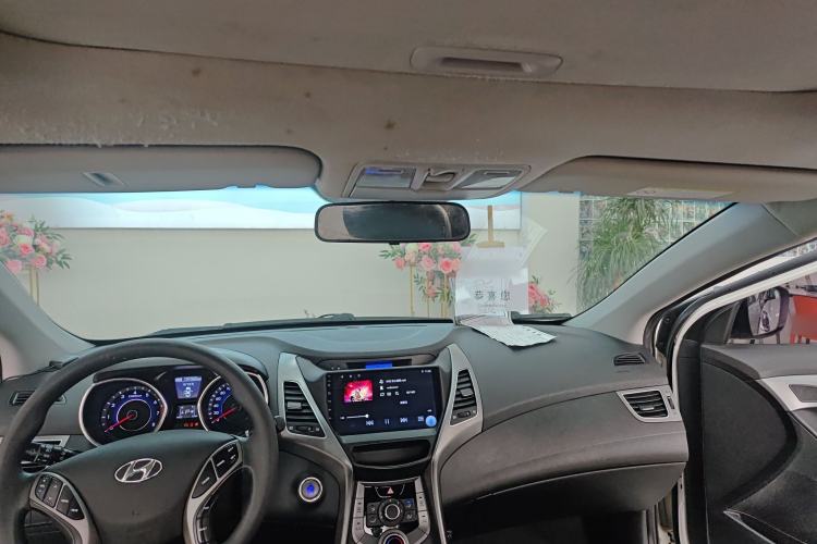 Used Hyundai Elantra 2015 1.6L Automatic Leading Model