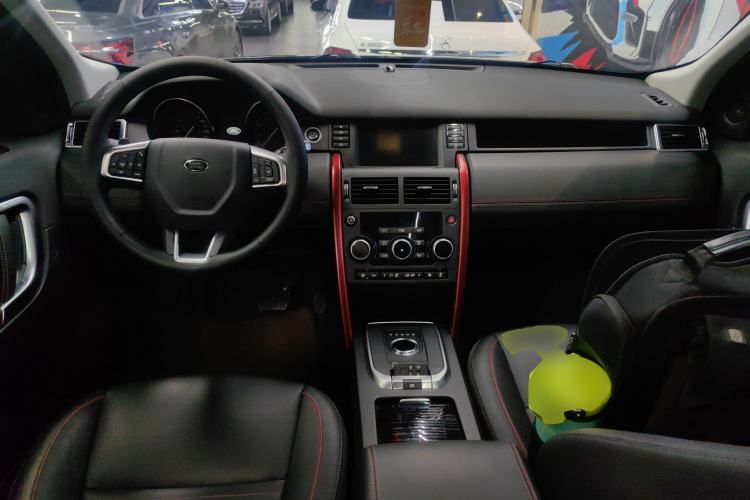 Used Land Rover Discovery Sport 2019 240 PS SE Dynamic Version China V Standard
