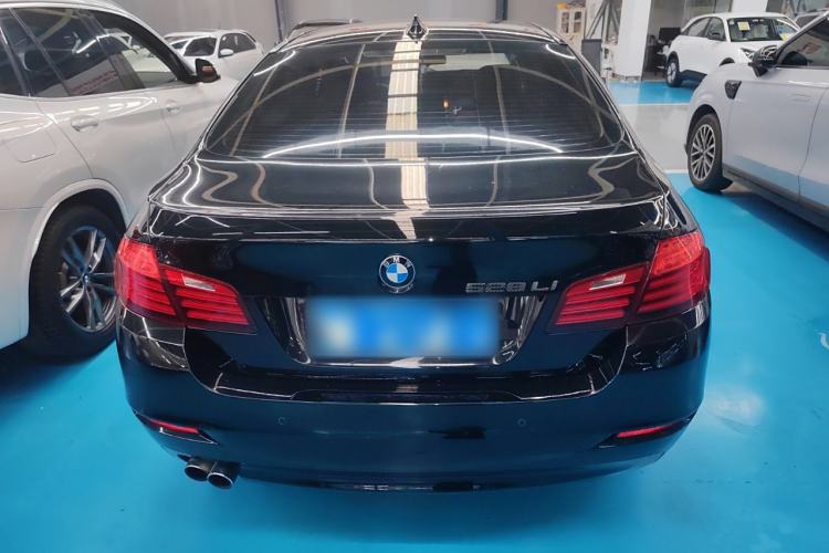 Used BMW 5 Series 2014 528Li Leading Model